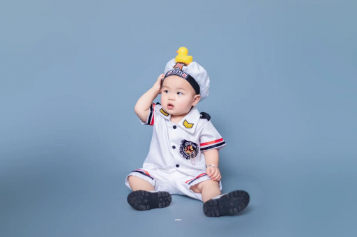 黔西南宝宝老摇头怎么回事